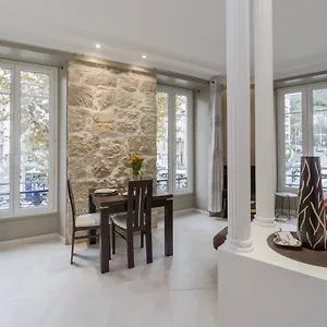 Appartamento With Parking In Near The Harbor, Nizza